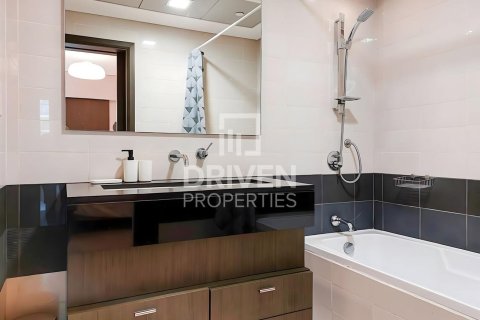 Снять в аренду квартиру в The Lofts, Даунтаун Дубай (Даунтаун Бурдж Дубай), Дубай: 1 спальня, 83.52м², № 128505 - фото 12