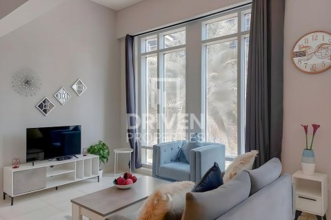 Квартира в The Lofts, Даунтаун Дубай (Даунтаун Бурдж Дубай), Дубай, 1 спальня, 83.52м², № 128505
