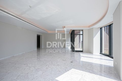 Снять в аренду квартиру в Opera District, Даунтаун Дубай (Даунтаун Бурдж Дубай), Дубай: 4 спальни, 480.87м², № 137030 - фото 4