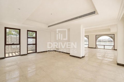 Villa à Signature Villas, Palm Jumeirah, Dubai, 5 chambres, 1261.53 m², № 140163 - photo 3