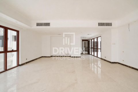 Villa à Signature Villas, Palm Jumeirah, Dubai, 5 chambres, 1261.53 m², № 140163 - photo 10