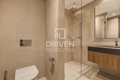 Villa in Jumeirah Park, Dubai 5 bedrooms, 704.3 sq.m. № 140169 - photo 23