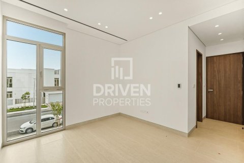 Villa in Jumeirah Park, Dubai 5 bedrooms, 704.3 sq.m. № 140169 - photo 19