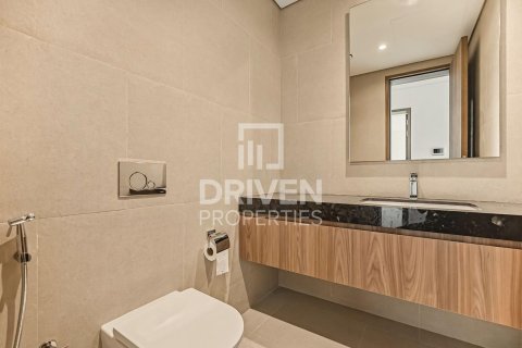 Villa in Jumeirah Park, Dubai 5 bedrooms, 704.3 sq.m. № 140169 - photo 24