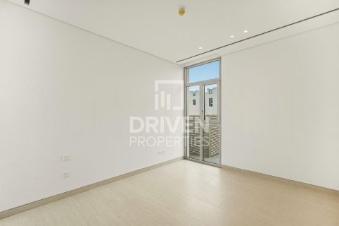 Villa in Jumeirah Park, Dubai 5 bedrooms, 704.3 sq.m. № 140169 - photo 13
