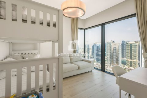 Apartamento en Vida Residences Dubai Marina, Dubai Marina, Dubai, 2 dormitorios, 107 m², № 72908 - foto 17