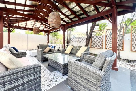 فيلا في Legacy, Jumeirah Park, دبي 3 غرف نوم, 285 م² رقم 44476 - صورة 18