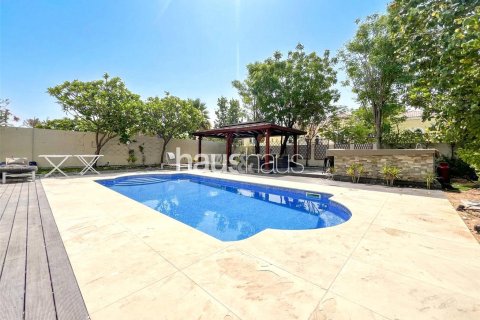 فيلا في Legacy, Jumeirah Park, دبي 3 غرف نوم, 285 م² رقم 44476 - صورة 15