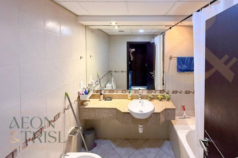 Apartamento en Jumeirah Lake Towers, Dubai, 2 dormitorios, 107 m², № 60637 - foto 3