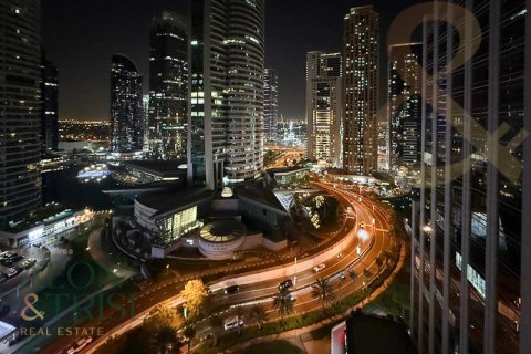 Apartment in Jumeirah Lake Towers, Dubai 2 bedrooms, 107 sq.m. № 60637
