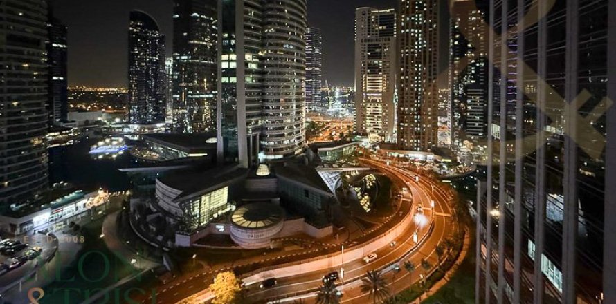 Apartamento en Jumeirah Lake Towers, Dubai, 2 dormitorios, 107 m², № 60637
