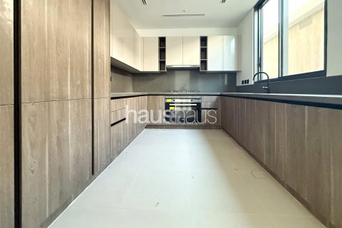 Villa en Harmony, Tilal Al Ghaf, Dubai, 5 dormitorios, 416 m², № 43821 - foto 4