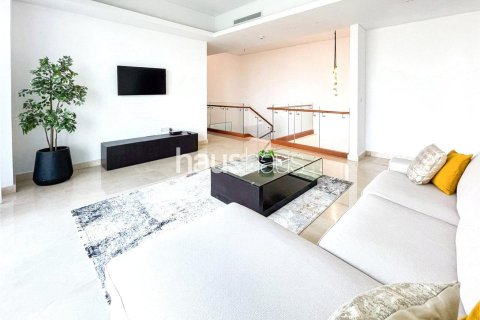 Купить пентхаус в The Hills, Дубай: 4 спальни, 297м², № 43819 - фото 17