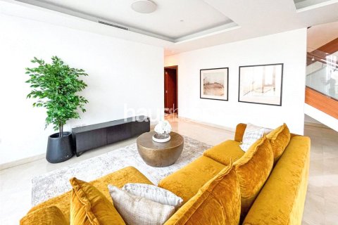 Купить пентхаус в The Hills, Дубай: 4 спальни, 297м², № 43819 - фото 19