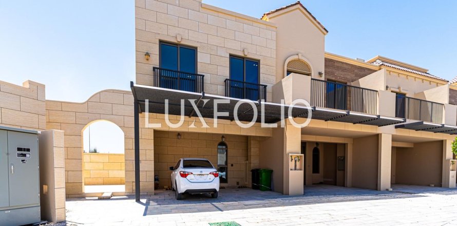 Таунхаус в Джумейра Гольф Эстейтс, Дубай, 3 спальни, 279м², № 45543