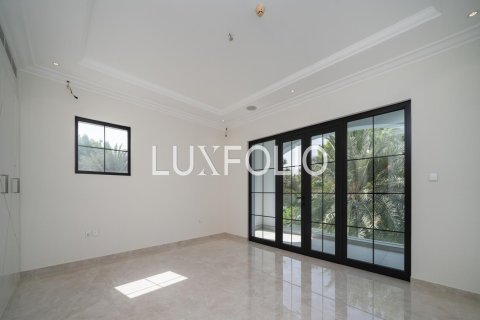 Купить виллу в Джумейра Гольф Эстейтс, Дубай: 6 спален, 1326м², № 45542 - фото 27