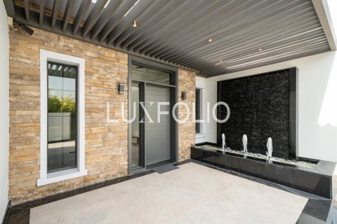 Купить виллу в Джумейра Гольф Эстейтс, Дубай: 6 спален, 1326м², № 45542 - фото 21