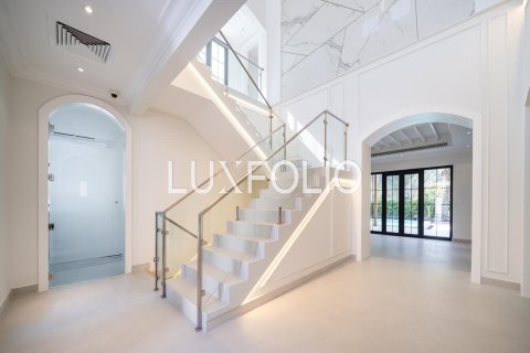 Купить виллу в Джумейра Гольф Эстейтс, Дубай: 6 спален, 1326м², № 45542 - фото 12