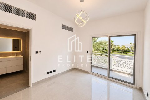 Villa en Meadows 1, Meadows, Dubai, 4 dormitorios, 1221 m², № 124933 - foto 25