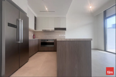 Townhouse in Dubai 4 bedrooms, 258 sq.m. № 139496 - photo 4
