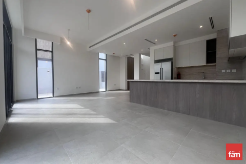Townhouse in Dubai 4 bedrooms, 258 sq.m. № 139496