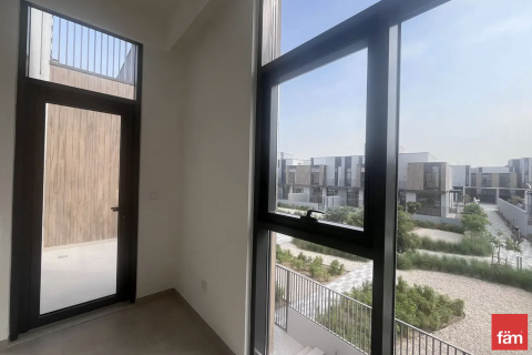 Townhouse in Dubai 4 bedrooms, 258 sq.m. № 139496 - photo 9