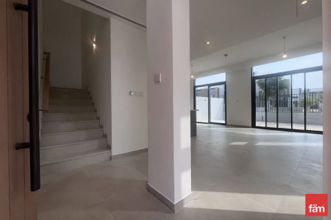 Townhouse in Dubai 4 bedrooms, 258 sq.m. № 139496 - photo 5