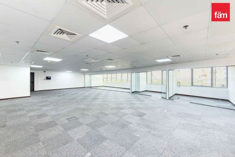 Office in Dubai 157.4 sq.m. № 139494
