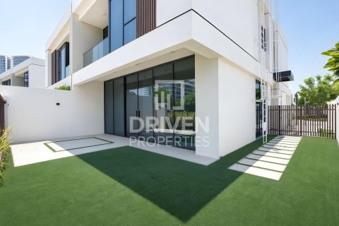 تاون هاوس في District One, مدينة محمد بن راشد, دبي 4 غرف نوم, 312.25 م² رقم 143052