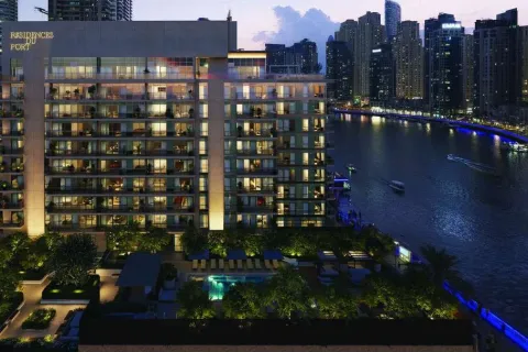 Apartment in Dubai Marina, Dubai studio, 76 sq.m. № 54078
