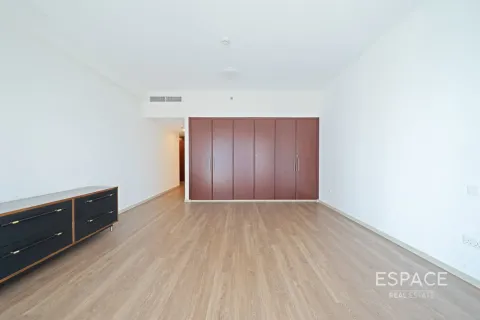 Купить квартиру в Дубай Марине, Дубай: 3 спальни, 361м², № 123045 - фото 12