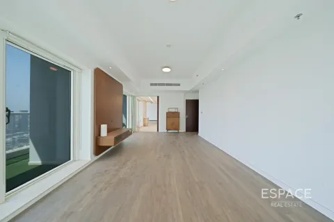 Купить квартиру в Дубай Марине, Дубай: 3 спальни, 361м², № 123045 - фото 3