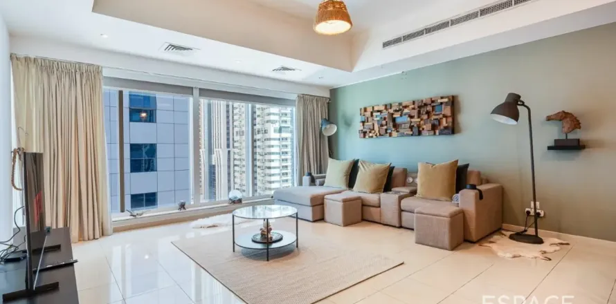 Apartment in Dubai Marina, Dubai 2 bedrooms, 229 sq.m. № 123040