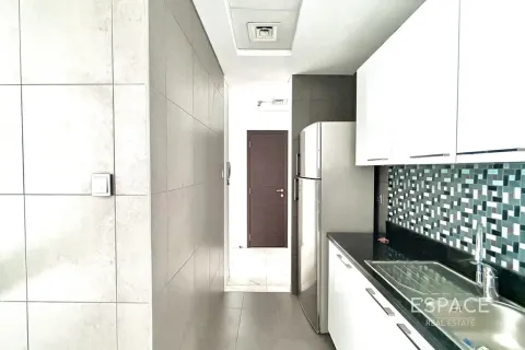 Apartamento en Dubai Marina, Dubai, 1 dormitorio, 81 m², № 123044 - foto 11