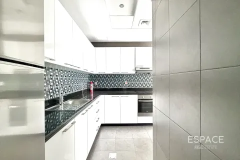 Apartamento en Dubai Marina, Dubai, 1 dormitorio, 81 m², № 123044 - foto 8
