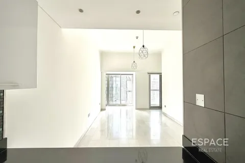 Apartamento en Dubai Marina, Dubai, 1 dormitorio, 81 m², № 123044 - foto 7