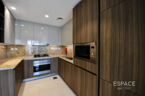 Appartement à IMPERIAL AVENUE à Downtown Dubai (Downtown Burj Dubai), Dubai, 2 chambres, 139 m², № 123041 - photo 5