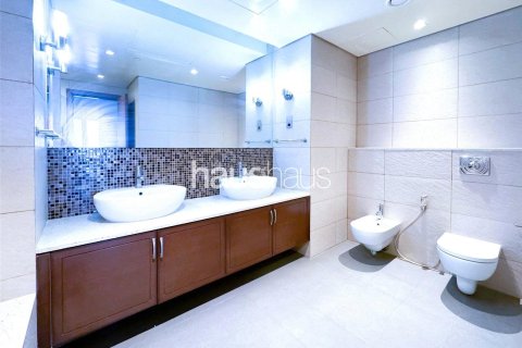 Apartment in Marina Residences, Palm Jumeirah, Dubai 2 bedrooms, 180 sq.m. № 44540 - photo 8