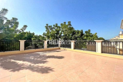 Villa à Jumeirah Park, Dubai, 4 chambres, 384 m², № 44534 - photo 22