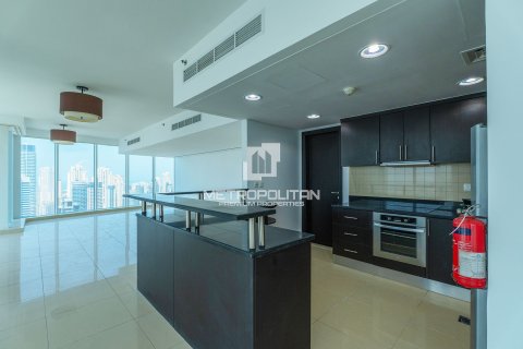 Appartement à Jumeirah Lake Towers, Dubai, 3 chambres, 216 m², № 74287 - photo 2