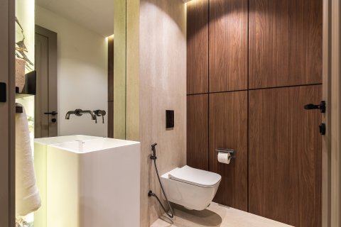 Apartment in Dubai 2 bedrooms, 165 sq.m. № 102368 - photo 6