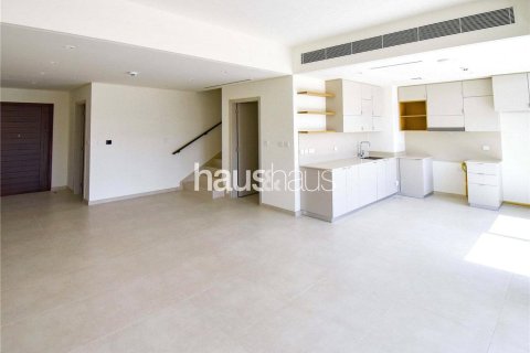 Townhouse in Arabian Ranches 3, Dubai 3 bedrooms, 208 sq.m. № 43207 - photo 2