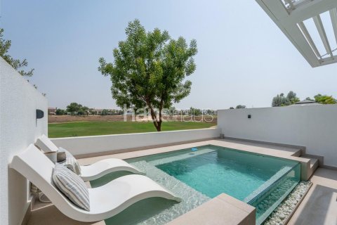 Townhouse in Jumeirah Golf Estates, Dubai 4 bedrooms, 316 sq.m. № 43206 - photo 2