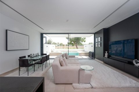 Townhouse in Jumeirah Golf Estates, Dubai 4 bedrooms, 316 sq.m. № 43206 - photo 4
