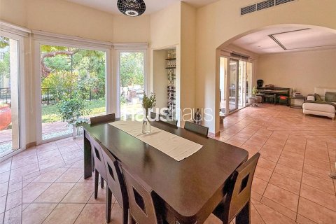 Maison de ville à Dubai Investment Park, Dubai, 3 chambres, 454 m², № 43208 - photo 6