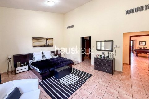 Maison de ville à Dubai Investment Park, Dubai, 3 chambres, 454 m², № 43208 - photo 18