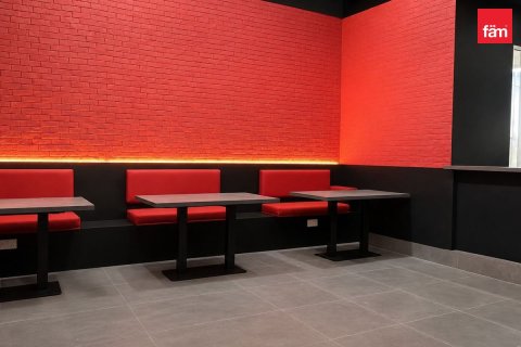 Shop in Business Bay, Dubai 95.6 sq.m. № 124529 - photo 2
