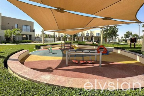 Townhouse in EMAAR South, Dubai South (Dubai World Central), Dubai 3 bedrooms, 132 sq.m. № 38131 - photo 10