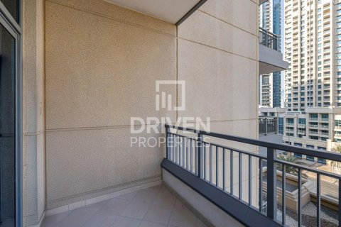 Снять в аренду квартиру в Claren Towers, Даунтаун Дубай (Даунтаун Бурдж Дубай), Дубай: 2 спальни, 114.46м², № 128540 - фото 16
