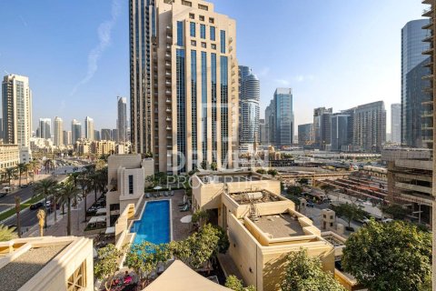 Снять в аренду квартиру в Claren Towers, Даунтаун Дубай (Даунтаун Бурдж Дубай), Дубай: 2 спальни, 114.46м², № 128540 - фото 17